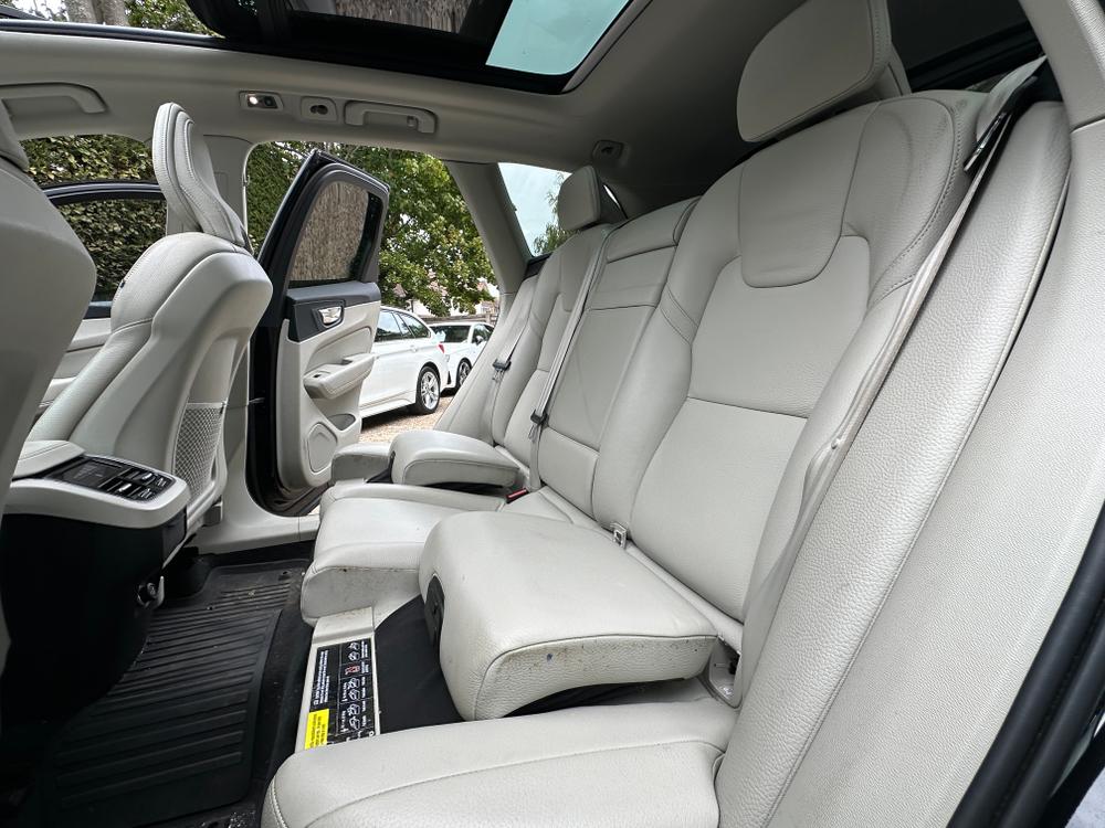 Used Volvo XC60 RX20NWS 11