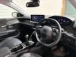 Peugeot 208 Photo 8