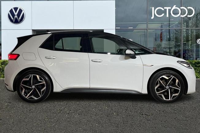 VOLKSWAGEN ID.3 Photo 4
