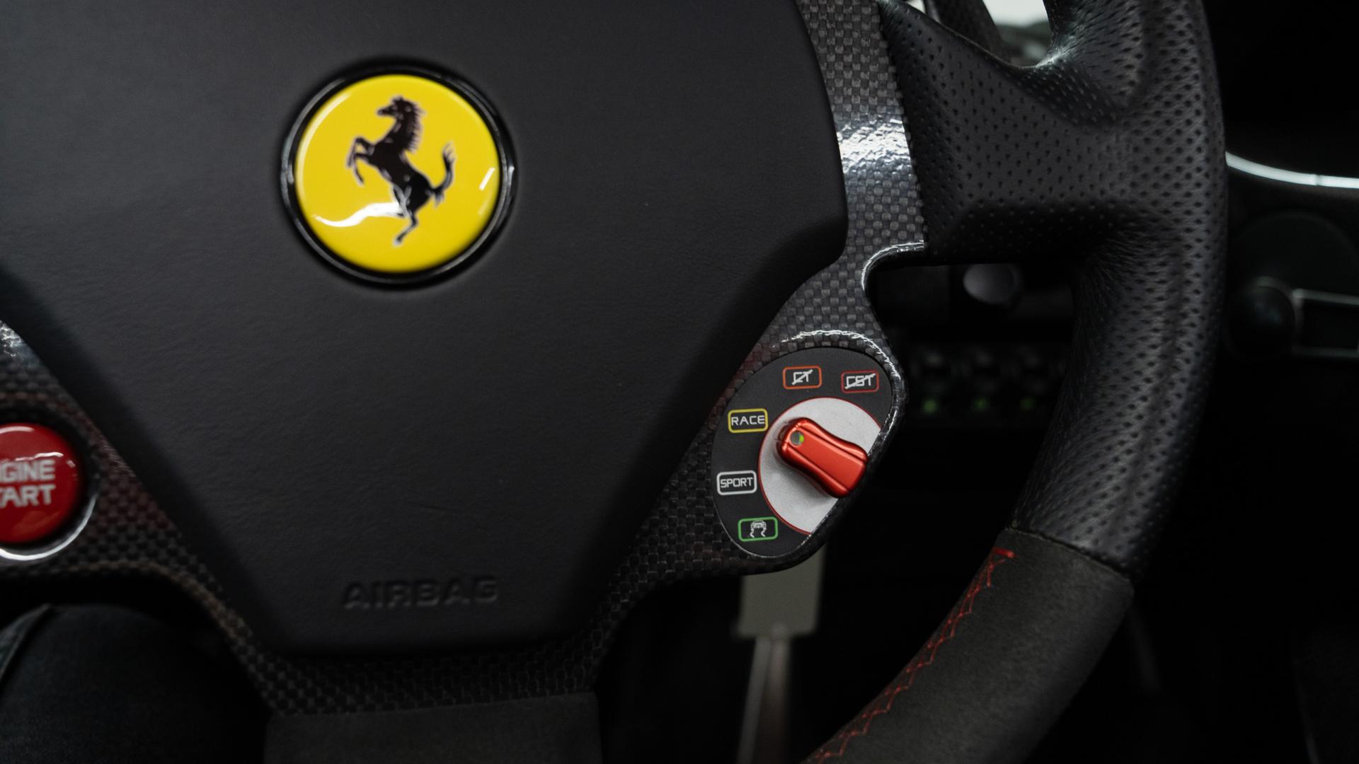 Ferrari 430 Photo b73df001-7b4b-46e3-8c0a-bfc49070808c.jpg