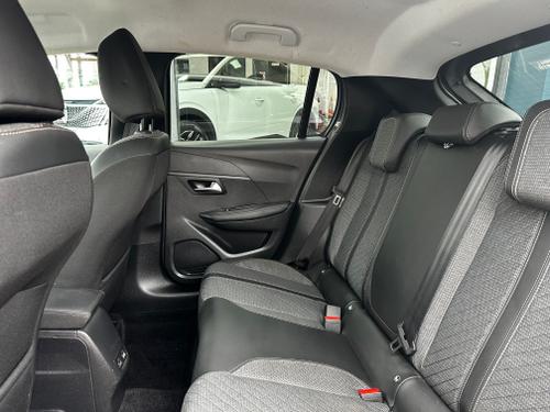 Peugeot 208 Photo b7492bde-05e4-42c7-a892-1557c54bd360.jpeg
