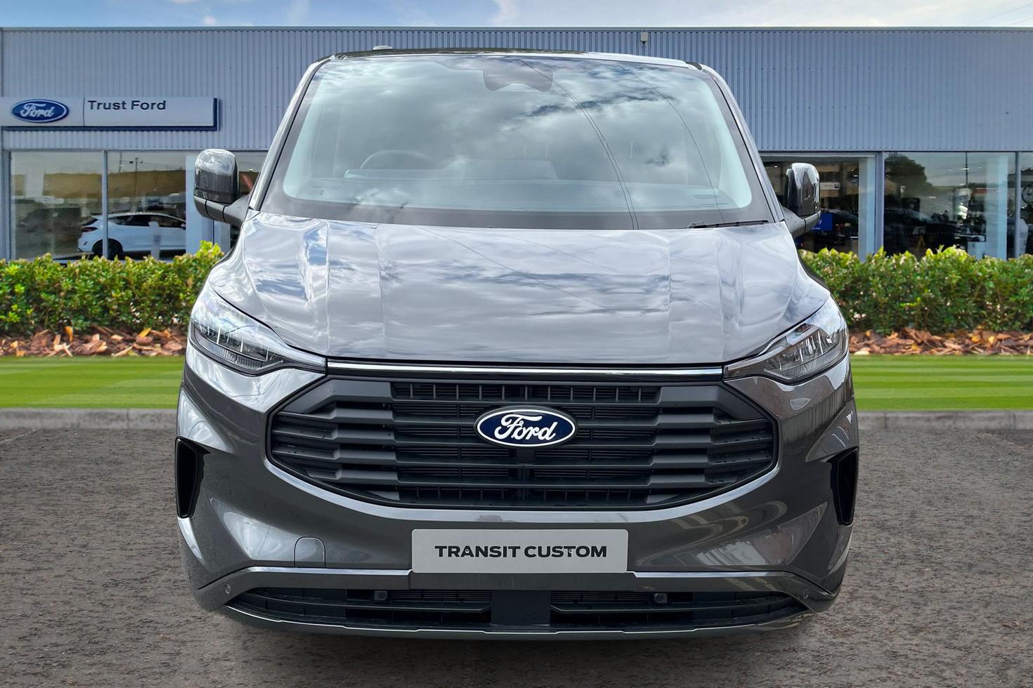 Ford TRANSIT CUSTOM Photo 11