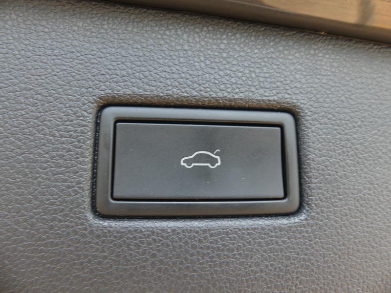 Volkswagen Tiguan Photo b7503f2e-5444-47d2-a159-f4060da4e628.jpg