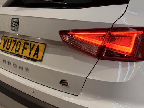 SEAT Arona Photo b7508553-b48f-431d-b609-6fbcc9757987.jpeg