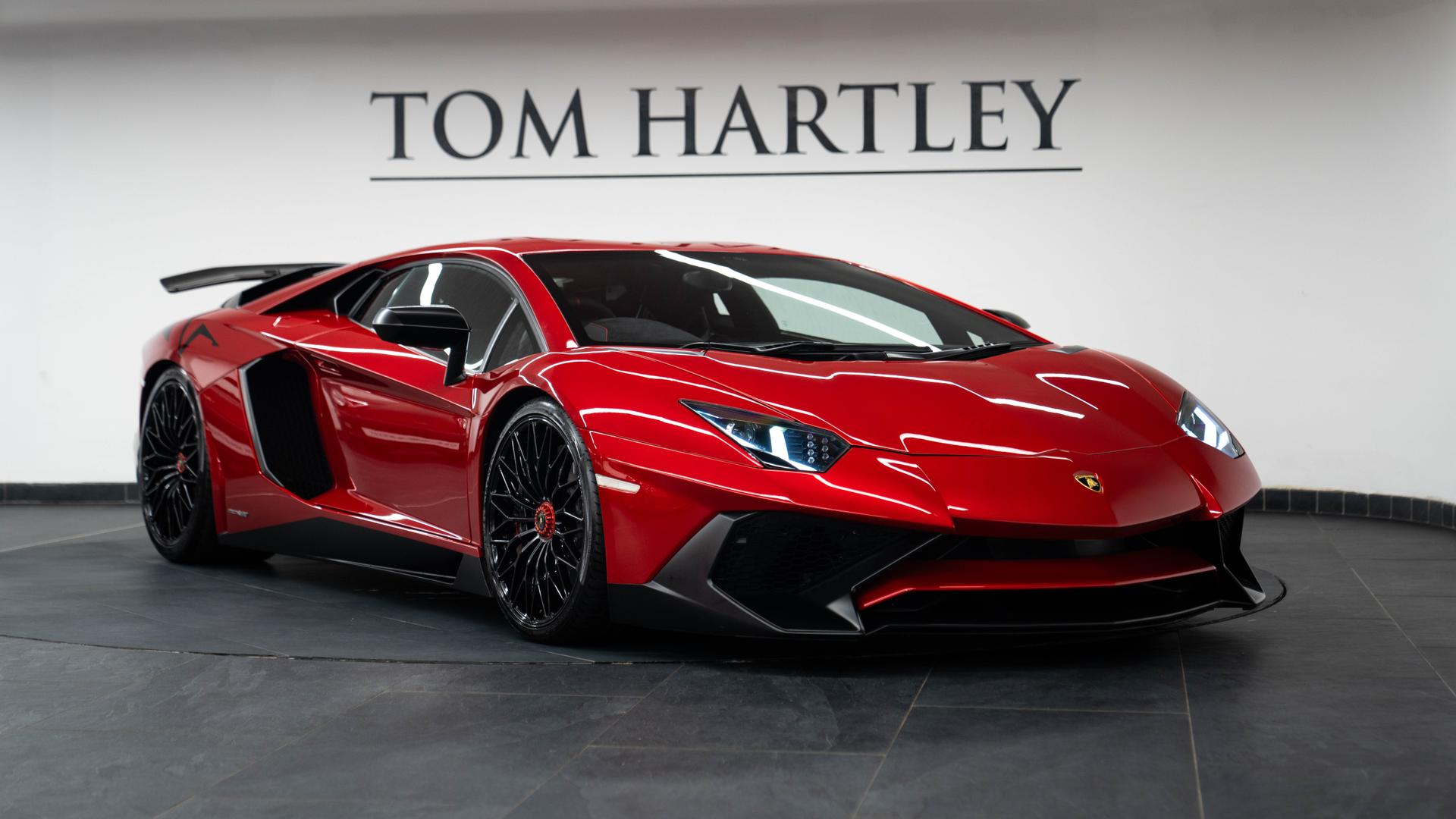 LAMBORGHINI Aventador Photo b76367ab-0108-48e6-9d2e-2e666bfdb840.jpg