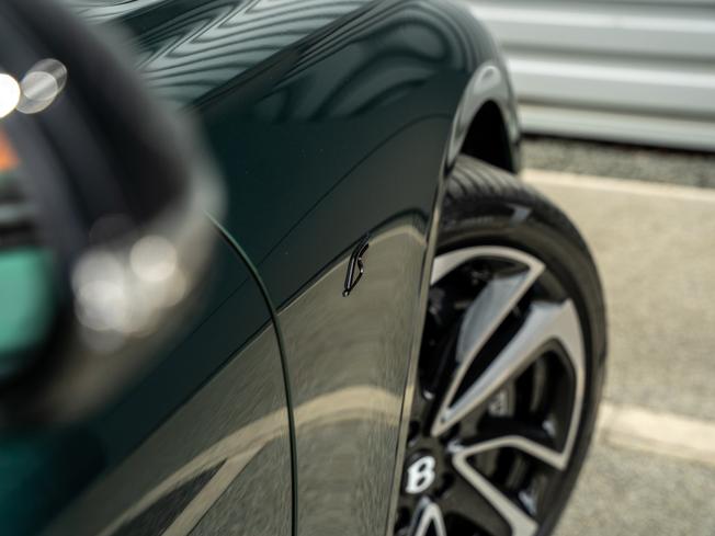 BENTLEY Continental GTC Photo 9