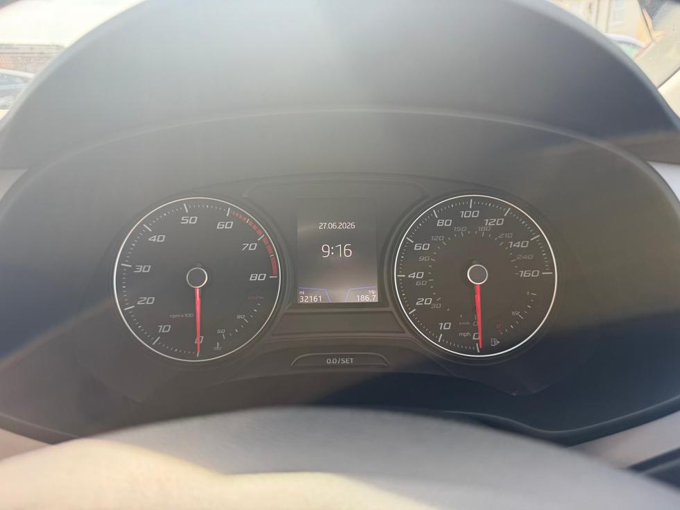 SEAT Leon Photo b7987209-4ad4-400b-a279-e55f2505af9b.jpeg