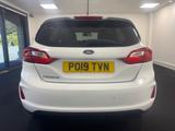 Ford Fiesta Photo 6