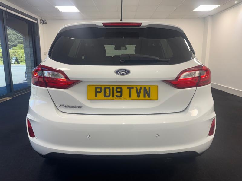 Ford Fiesta Photo b7a496b4-faa3-41d8-b589-94244e1a5855.jpg