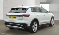 Audi Q4 Photo 3