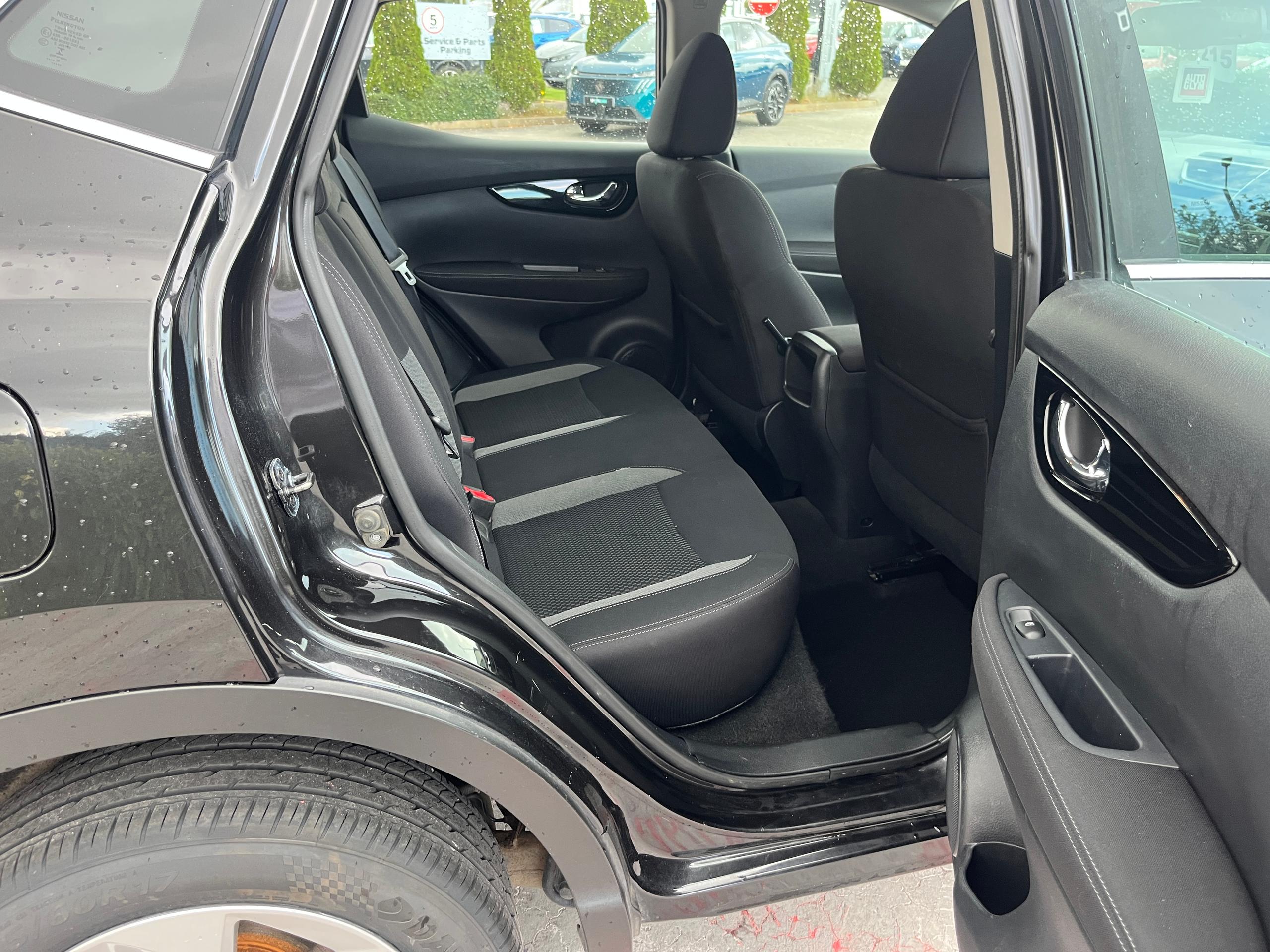 Nissan Qashqai Photo 13