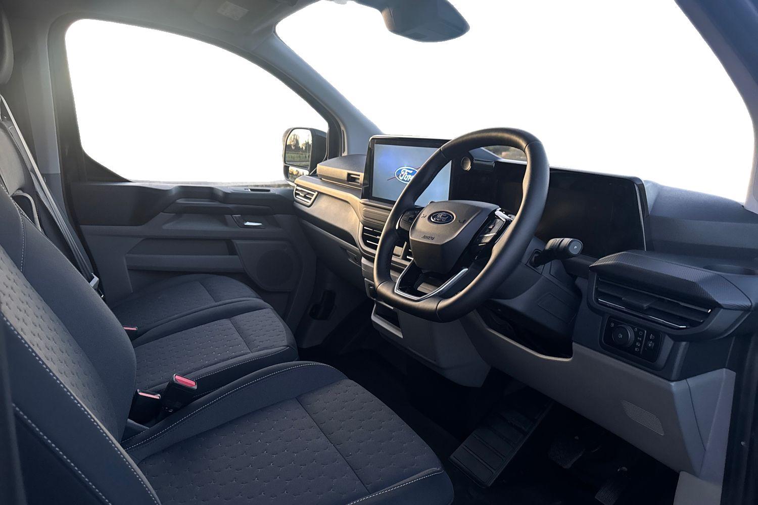 Ford TRANSIT CUSTOM Photo 14