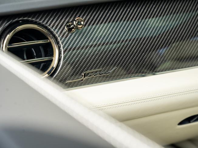 BENTLEY Bentayga Photo 34