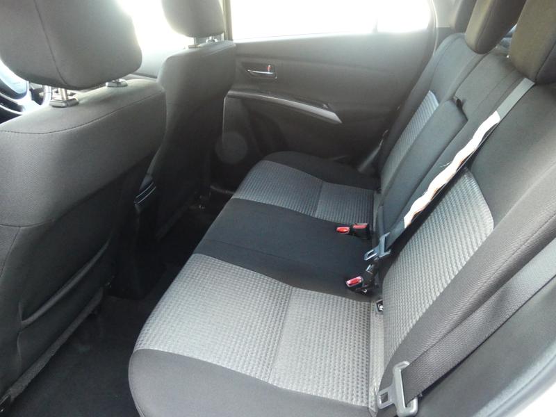 Suzuki S-Cross Photo b7c5df28-8f61-42f4-983a-7d894fcc9533.jpg