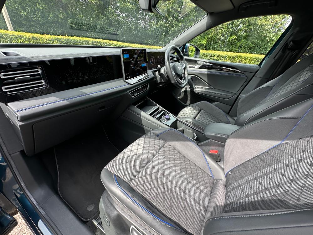 Used Volkswagen Tiguan D7CEB 22
