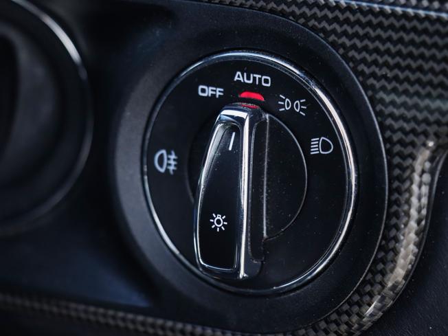 PORSCHE 718 Cayman Photo 35