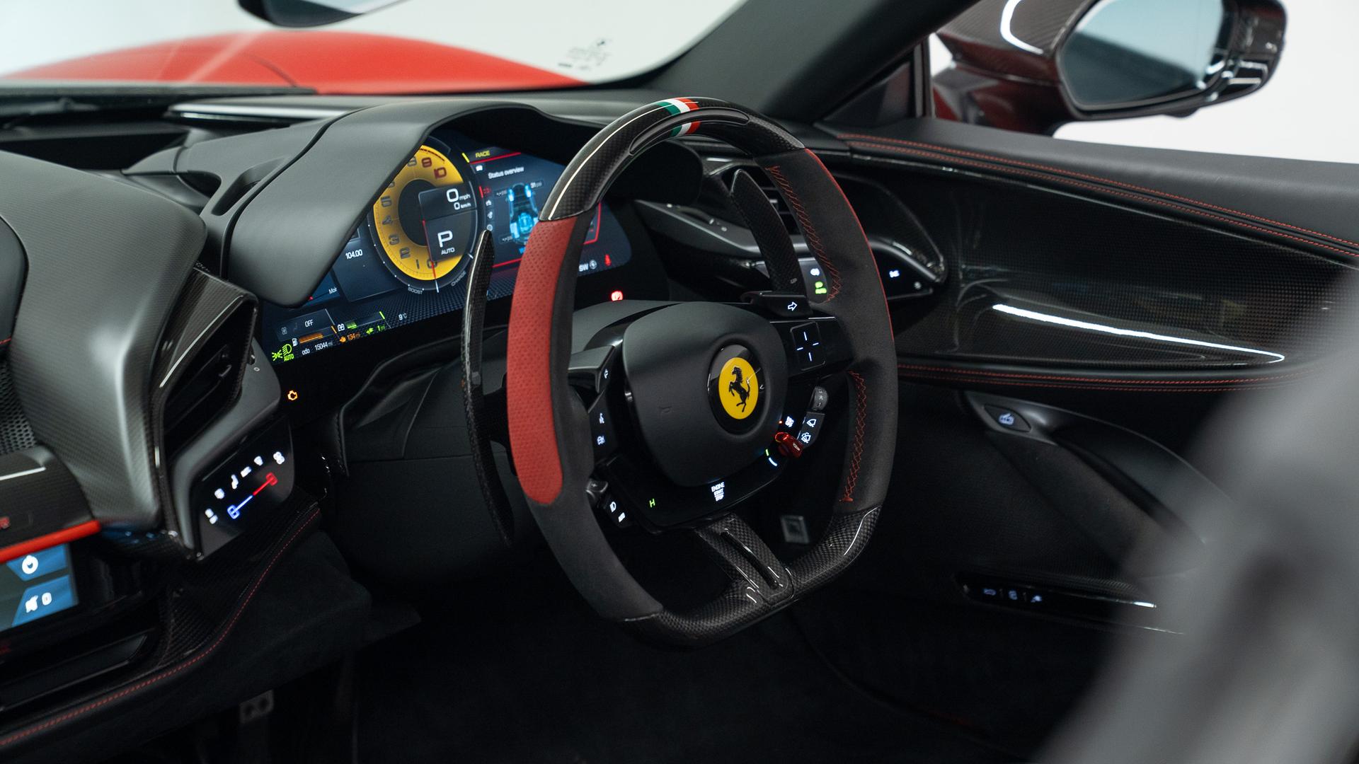Ferrari SF90 Spider Photo b7df44f5-fdf9-4cae-bd51-dece7014ac9e.jpg