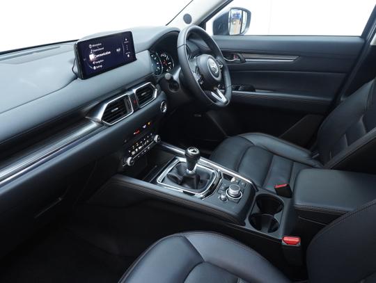 Mazda CX-5 Photo b7e5ee51-97b0-4972-8d2b-5f73b3e471c0.jpg