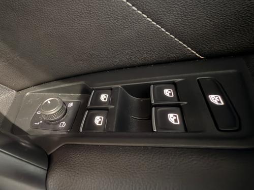 Volkswagen Tiguan Photo b7ea6dba-5060-4b30-ac8d-b21ef82c85ad.jpeg