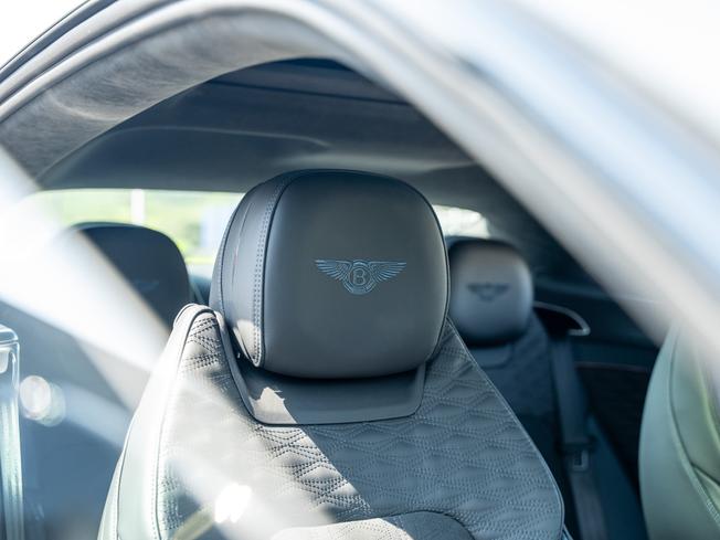 BENTLEY Continental GT Photo 23