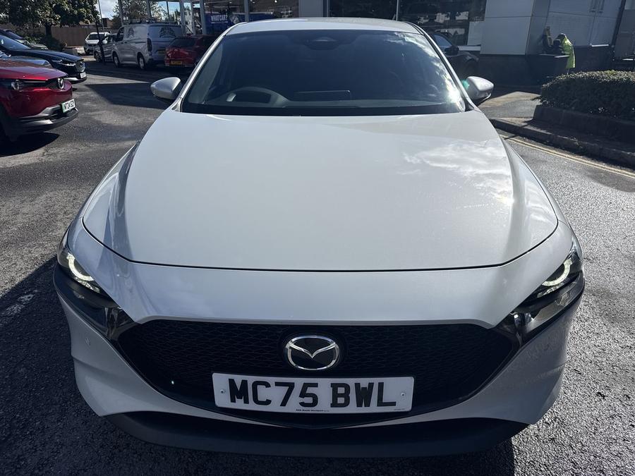Mazda Mazda3 Photo b81e671d-f4a6-4dbd-b171-6288c98d782f.jpg
