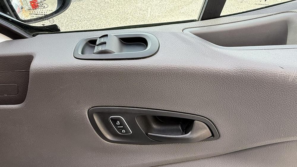 Ford Transit Photo b835c25a-8085-419f-ad1d-843b8621d724.jpg