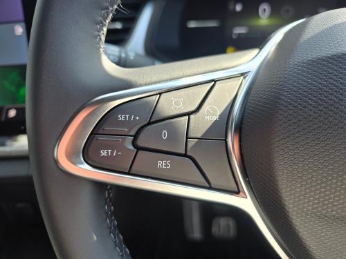 Renault Captur Photo b83fc723-11c9-4a6b-9685-1eb799546242.jpg