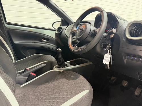 Toyota Aygo X Photo b8457812-8a7a-47b2-bfd4-bc8d5c2d7b3c.jpeg
