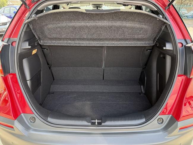 Honda Jazz Photo b853fffd-6ac2-4f70-852d-9e1014e3d16b.jpg