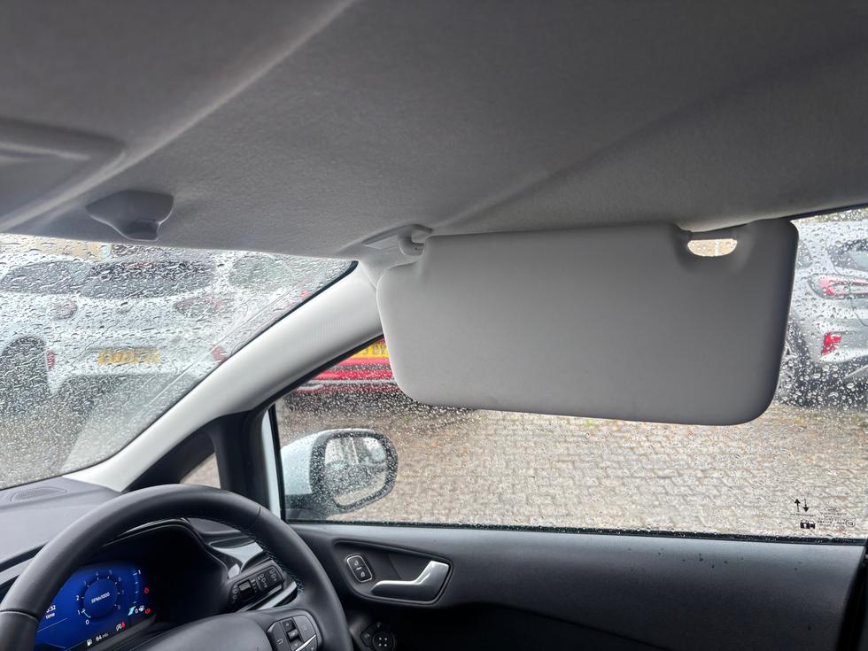 Ford Fiesta Photo b862d957-d813-47e4-8bd1-011afe3d90cd.jpeg