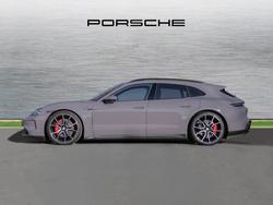 PORSCHE Taycan Photo 4