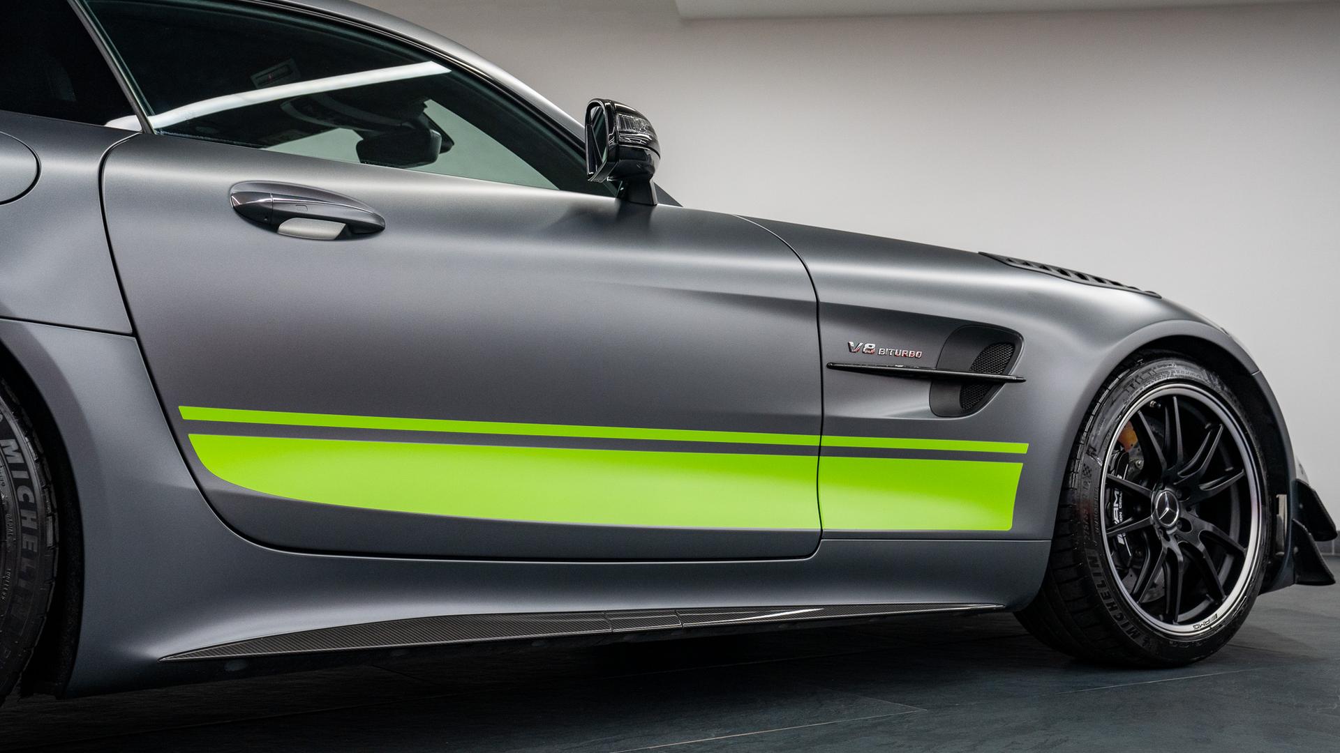 Mercedes-Benz AMG GT Photo b891a66f-10da-4b92-9ea0-3a0a8b7224d0.jpg