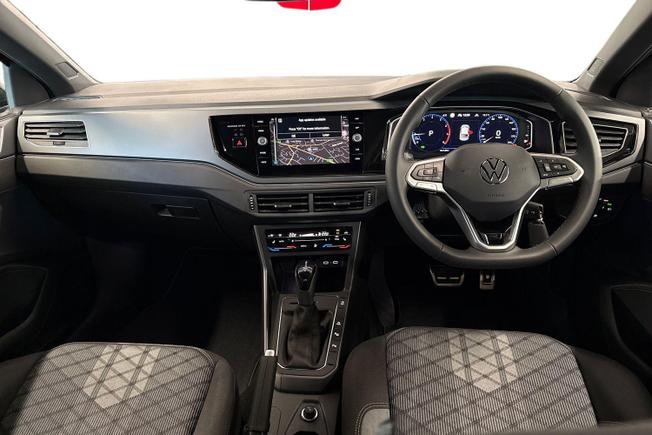 VOLKSWAGEN Taigo  Photo 10