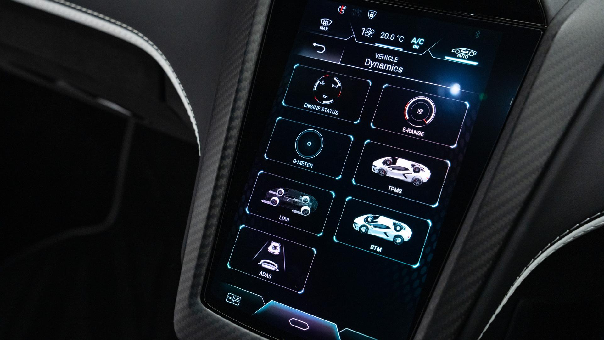 LAMBORGHINI Revuelto Photo b8a35968-9655-4fa6-ab07-f75ecefb4fda.jpg