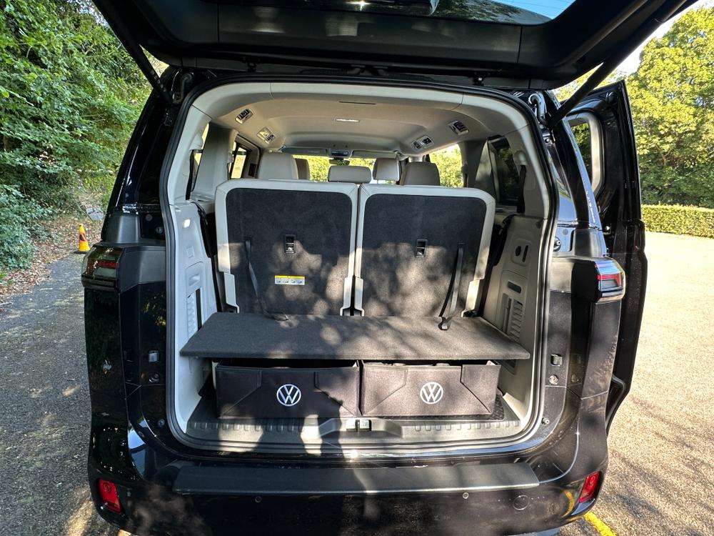 Used Volkswagen ID. Buzz DE25YPW 32