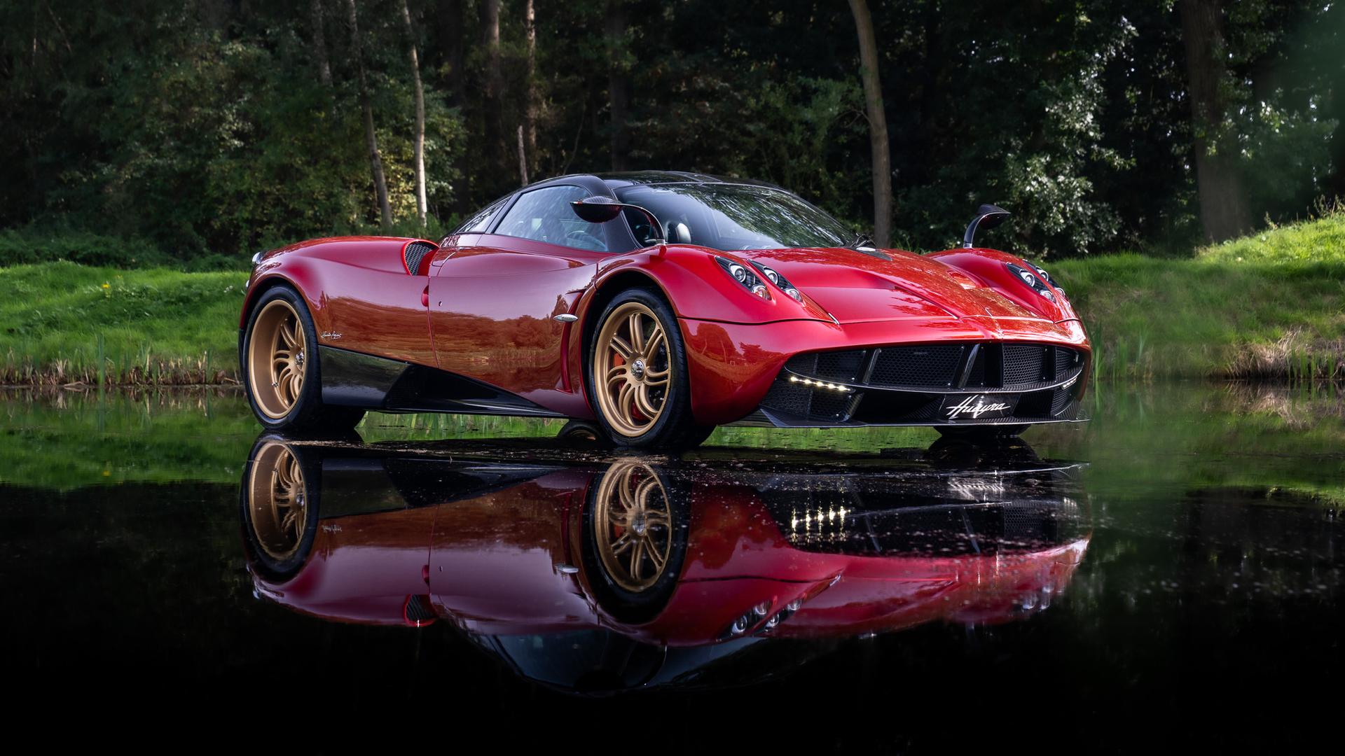 2013 Pagani Huayra Coupe