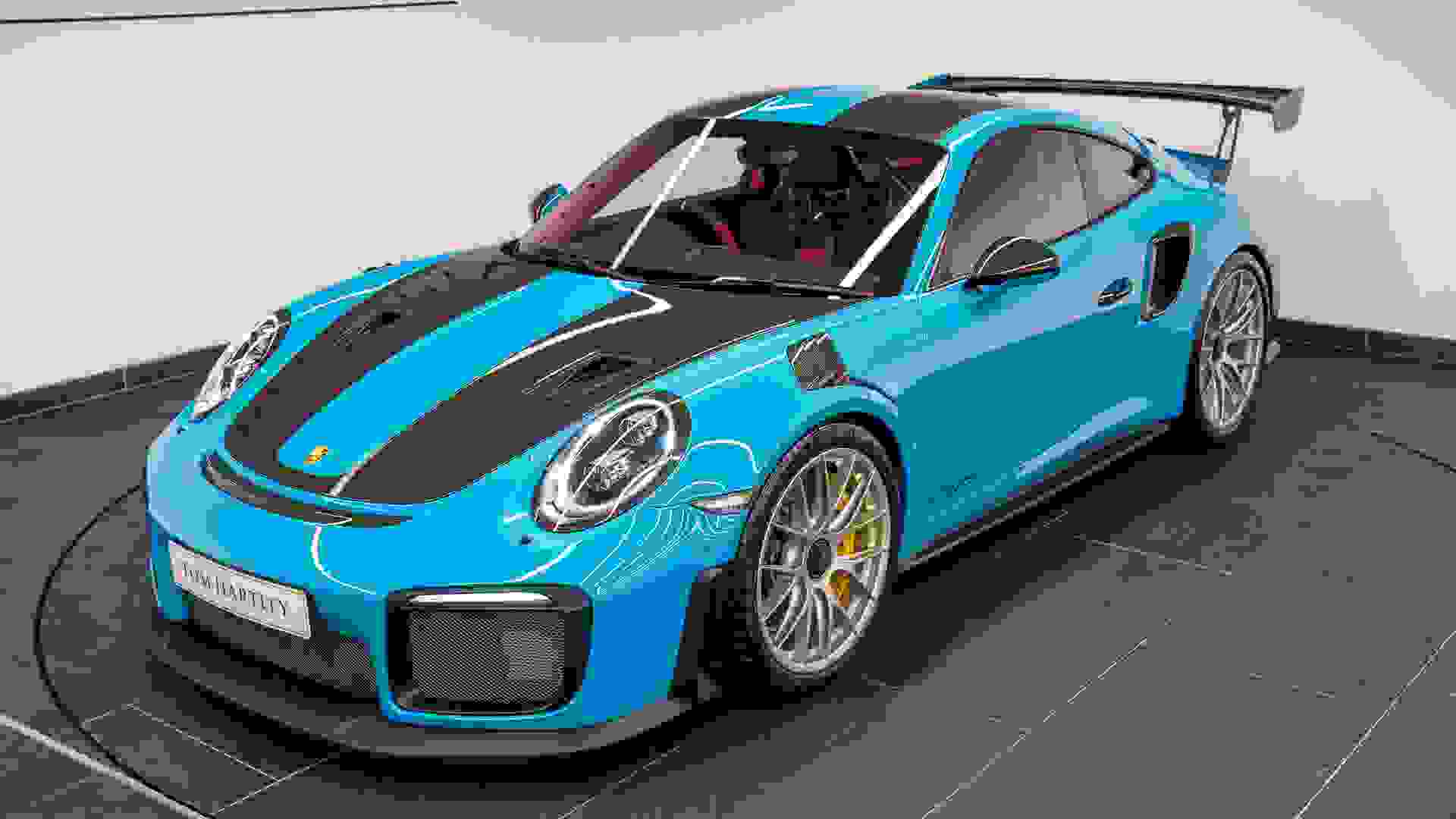 Porsche 911 Photo b8bce284-17d3-4511-b551-1da1a9fee82d.jpg