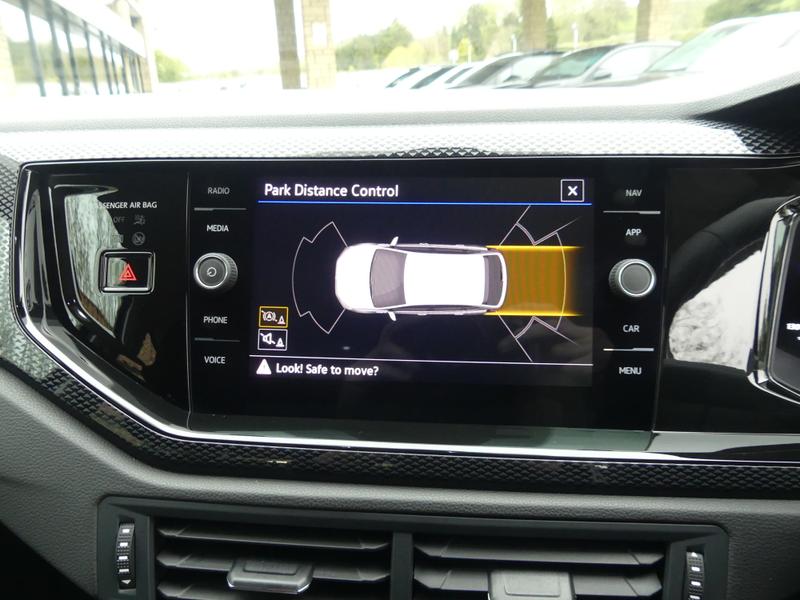 Volkswagen Taigo Photo b8c1d3d7-01e8-42de-a2f5-90f869952709.jpg