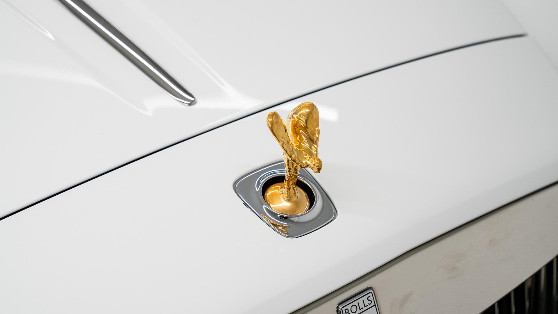 Rolls-Royce Dawn Photo b8c7b736-07d9-4982-86e2-fecbb23e0e4e.jpg