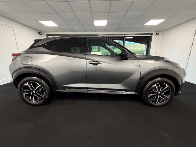 Nissan Juke Photo b8df2674-c4aa-4542-bf20-5d7930c95c4e.jpg