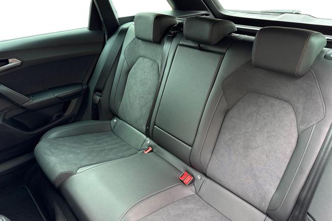 CUPRA Leon Photo 9