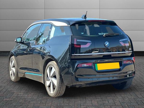 BMW i3 Photo b909b990-86ae-4e4a-9a1c-fd16846833c4.jpg