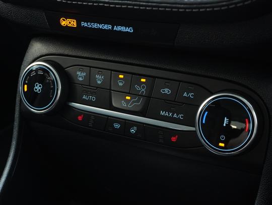 Ford Fiesta Photo b90bf32c-134f-4bca-baba-4f16f32896fc.jpg