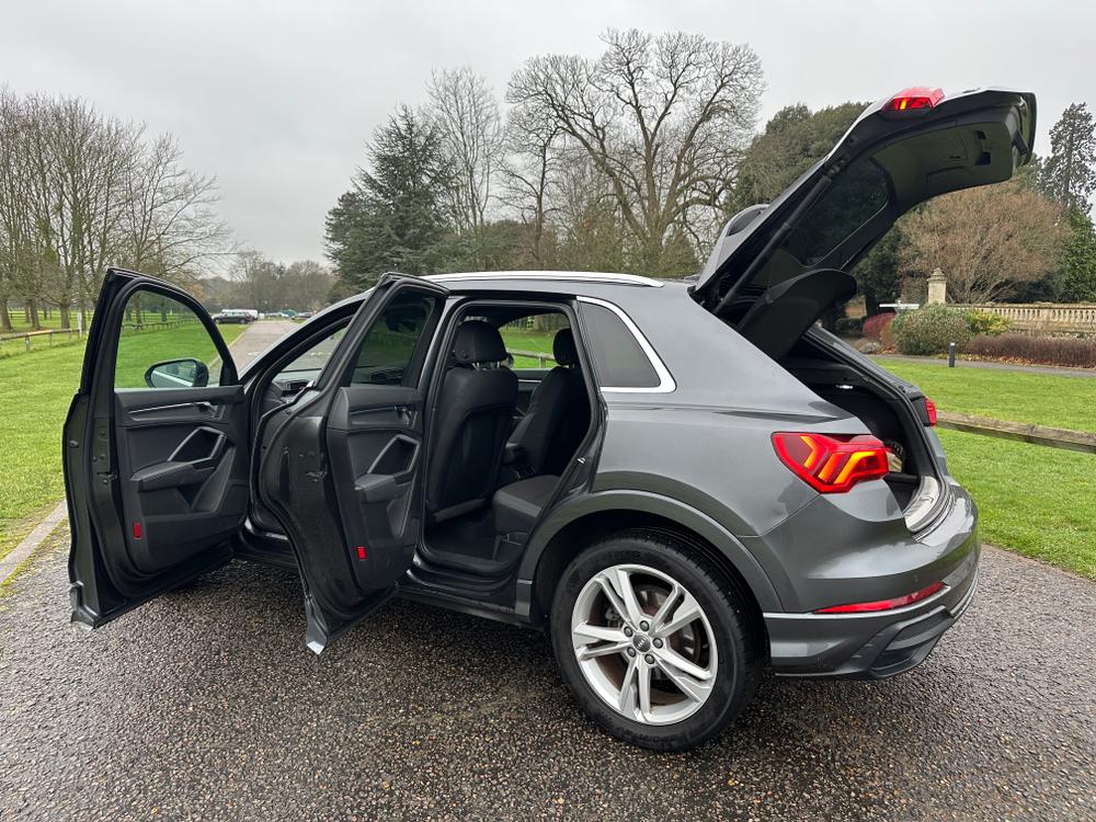 Used Audi Q3 AO69RUH 23