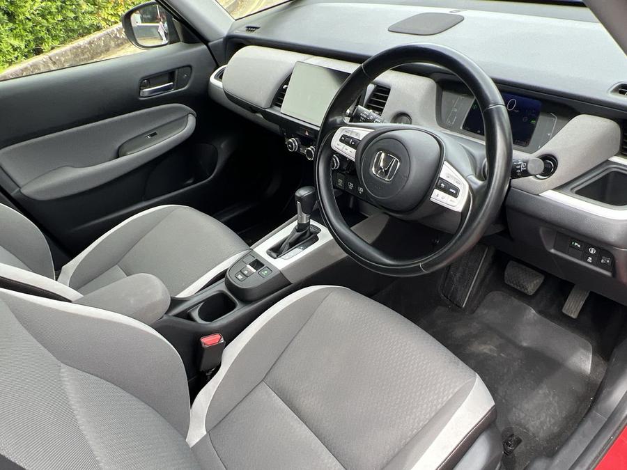 Honda Jazz Photo b9136407-5b01-42f7-9130-cb3e97b706fb.jpg