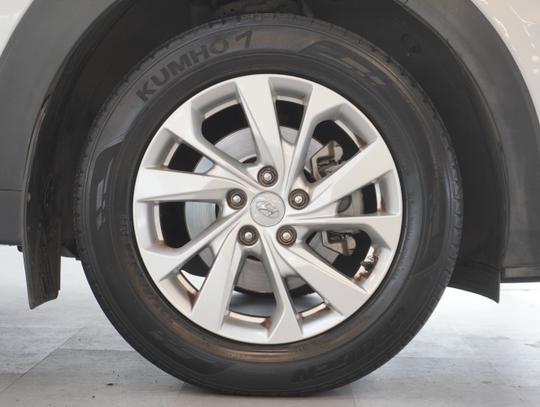 Hyundai TUCSON Photo b919e05b-e593-4683-a68c-96496a62b845.jpg