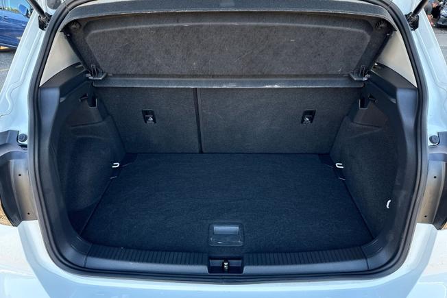 VOLKSWAGEN T-Cross Photo 9