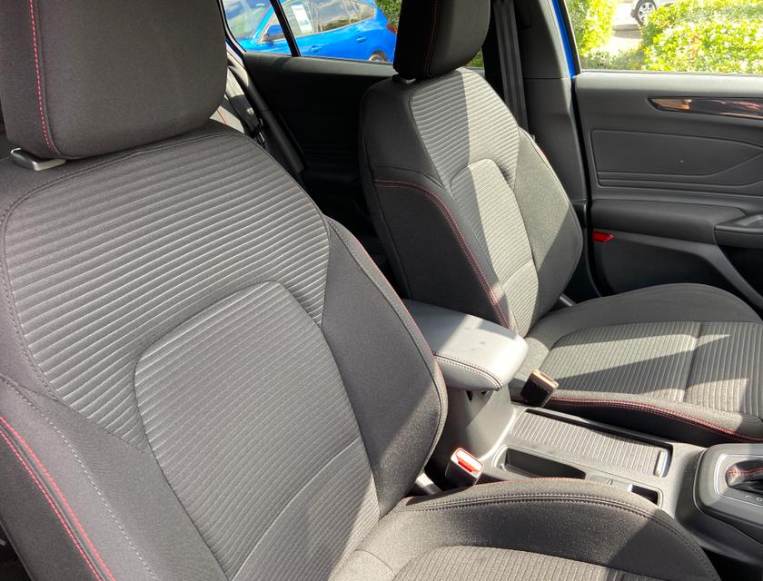 Ford Focus Photo b9352132-3b47-4995-9d50-2d7f271c7c09.jpg