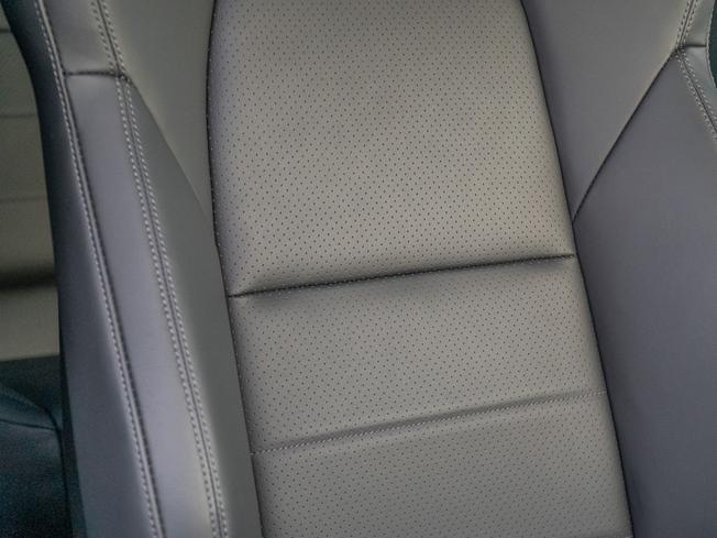 PORSCHE Macan Photo 13