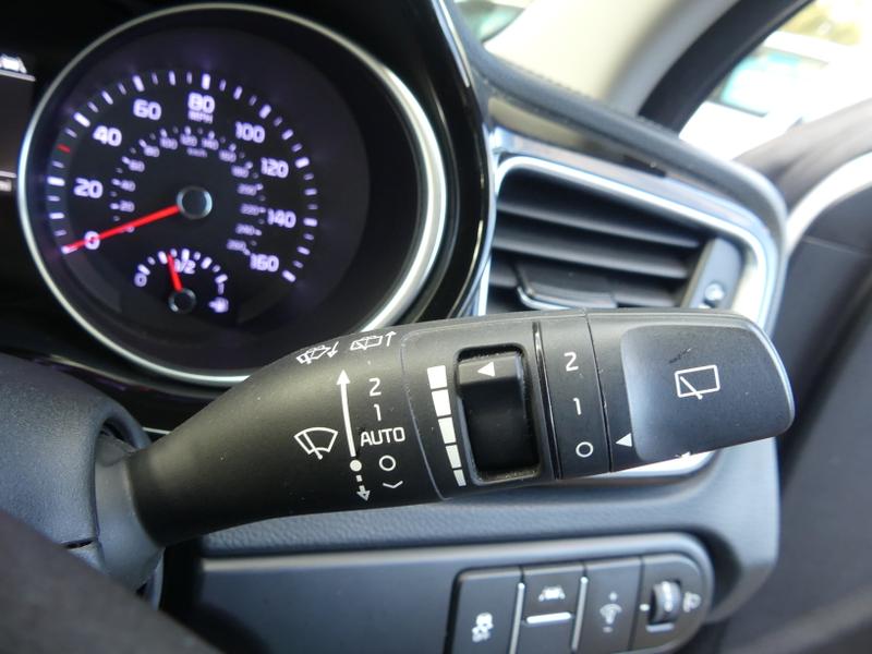 Kia Ceed Photo b93a9065-698a-4977-800a-b305aa47ae05.jpg